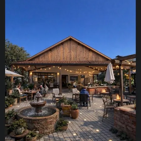 Casamora Oda ve Kahvaltı Edremit (Balikesir)