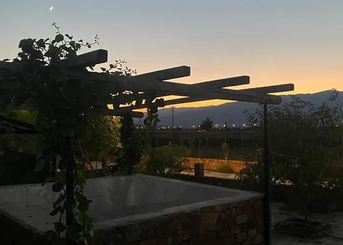 Casamora Oda ve Kahvaltı Edremit (Balikesir)